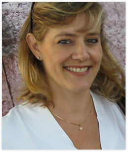 Dr Diana Wohlstein-Dentist Aventura FL